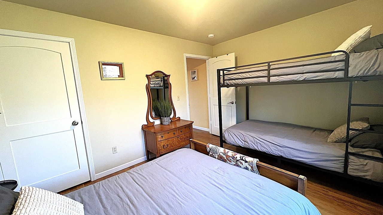 Photo of Bedroom in Grand Marais