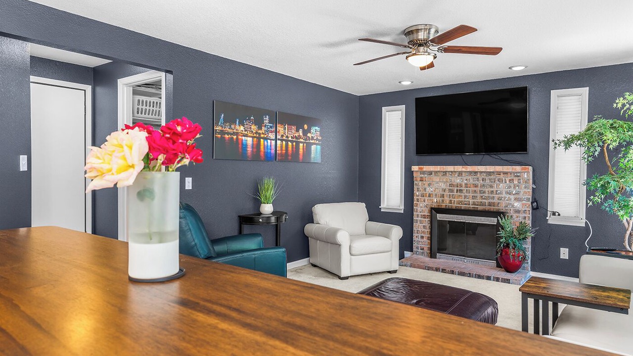 Photo of Livingroom in Bethany