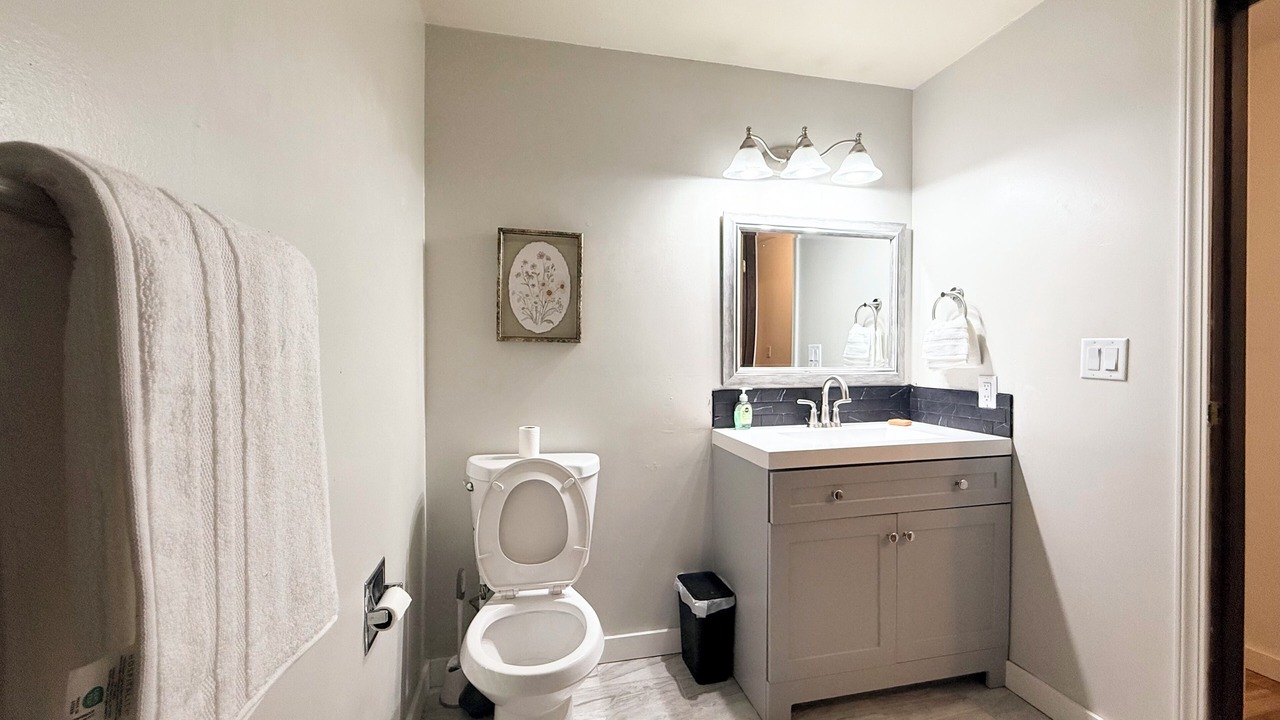 Photo of Bathroom in Viewpoint