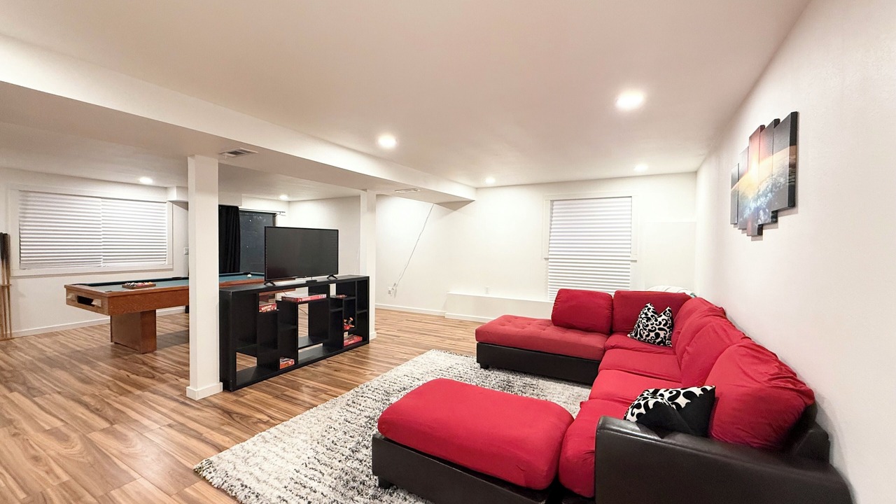 Photo of Livingroom in Viewpoint