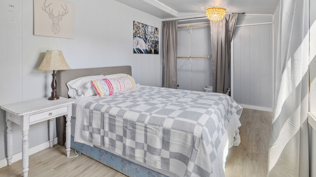 Photo of Bedroom in Cle Elum