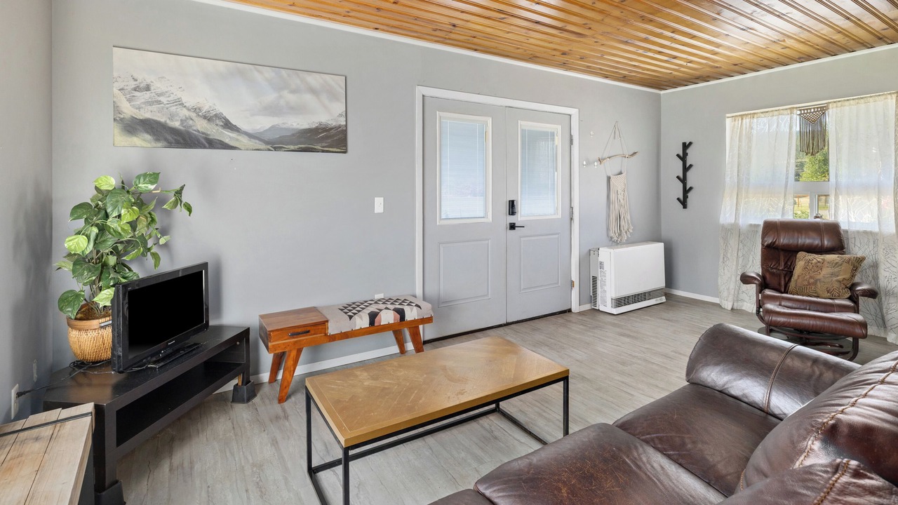 Photo of Livingroom in Cle Elum