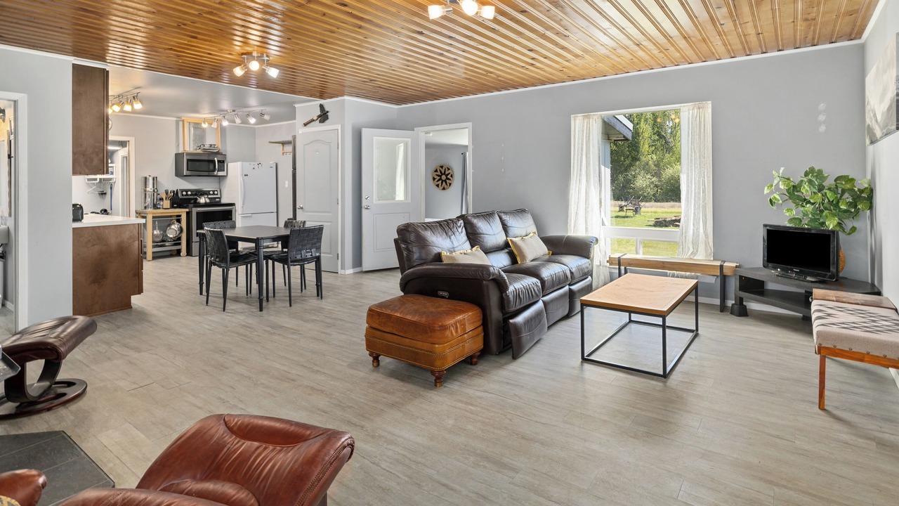 Photo of Livingroom in Cle Elum