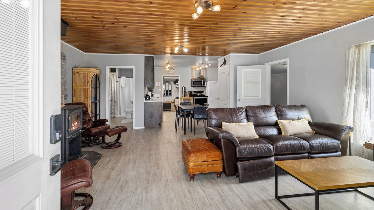 Photo of Livingroom in Cle Elum