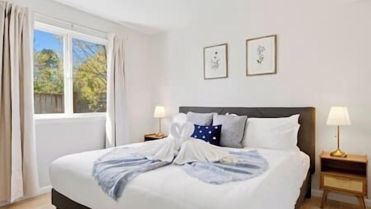 Photo of Bedroom in Maple Leaf
