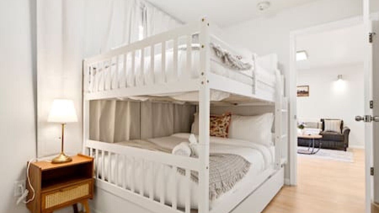 Photo of Bedroom in Maple Leaf