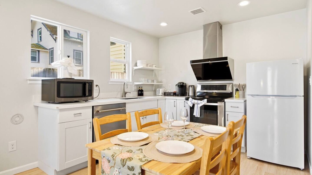 Photo of Kitchen in Maple Leaf