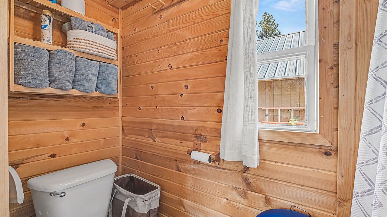 Photo of Bathroom in Garden Valley