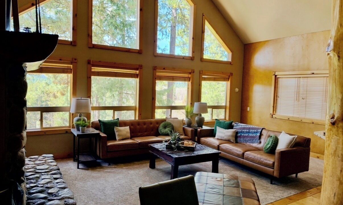 Photo of Livingroom in McCall