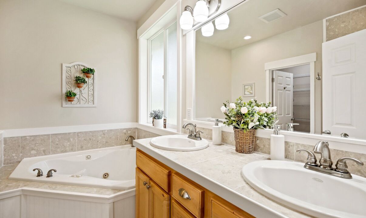 Photo of Bathroom in Port Orchard