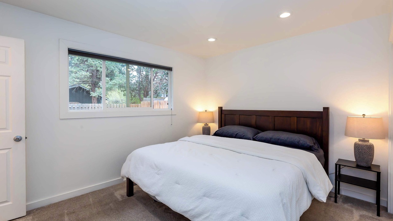 Photo of Bedroom in Larkspur