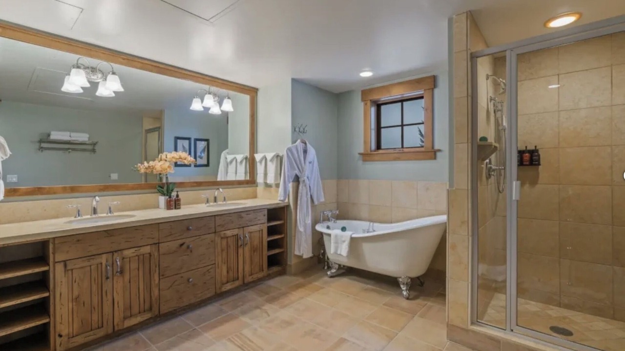 Photo of Bathroom in Wilson