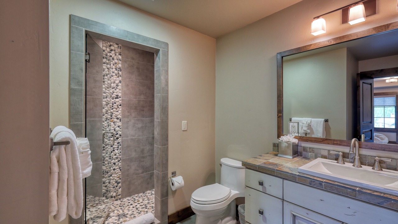 Photo of Bathroom in Spanish Peaks