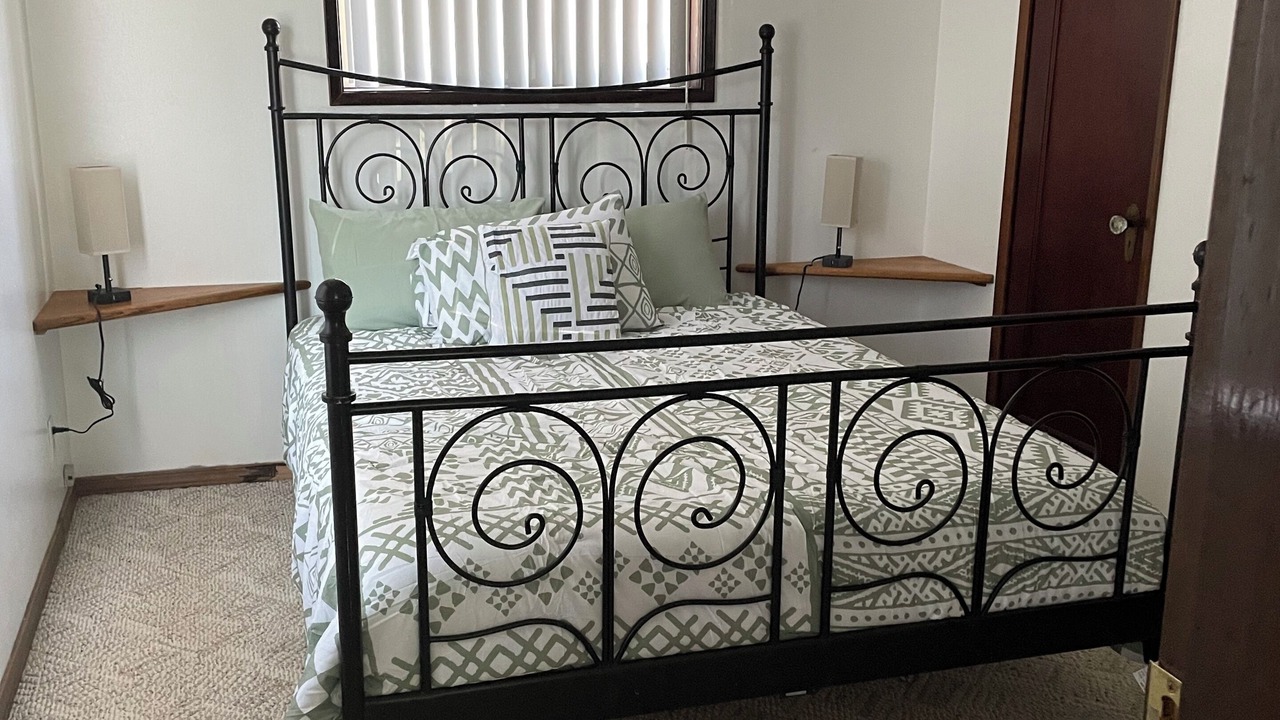 Photo of Bedroom in Mossyrock