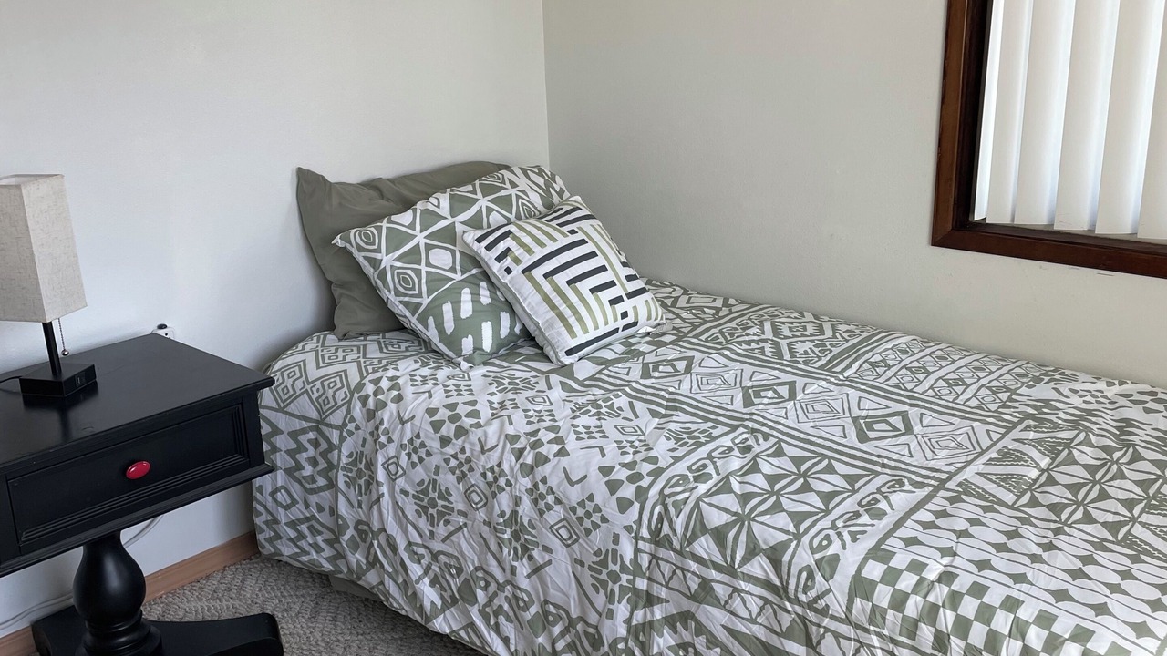 Photo of Bedroom in Mossyrock