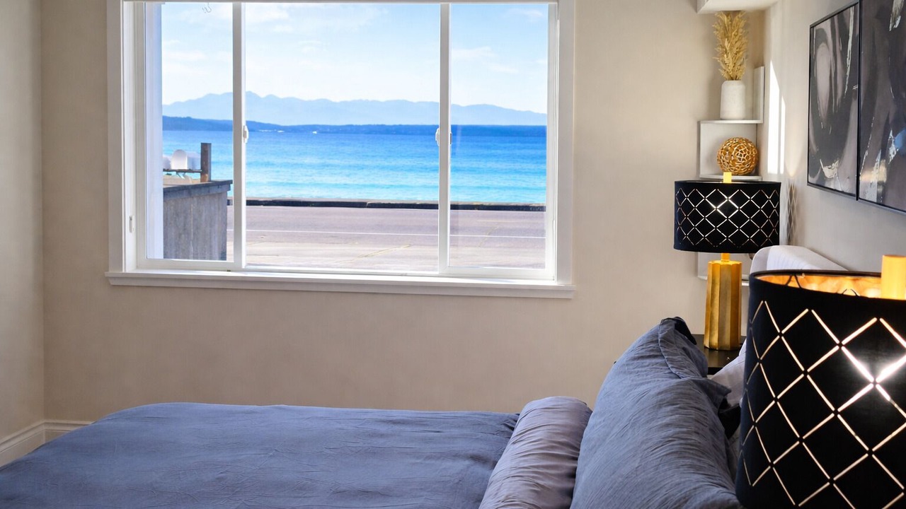 Photo of Bedroom in Alki