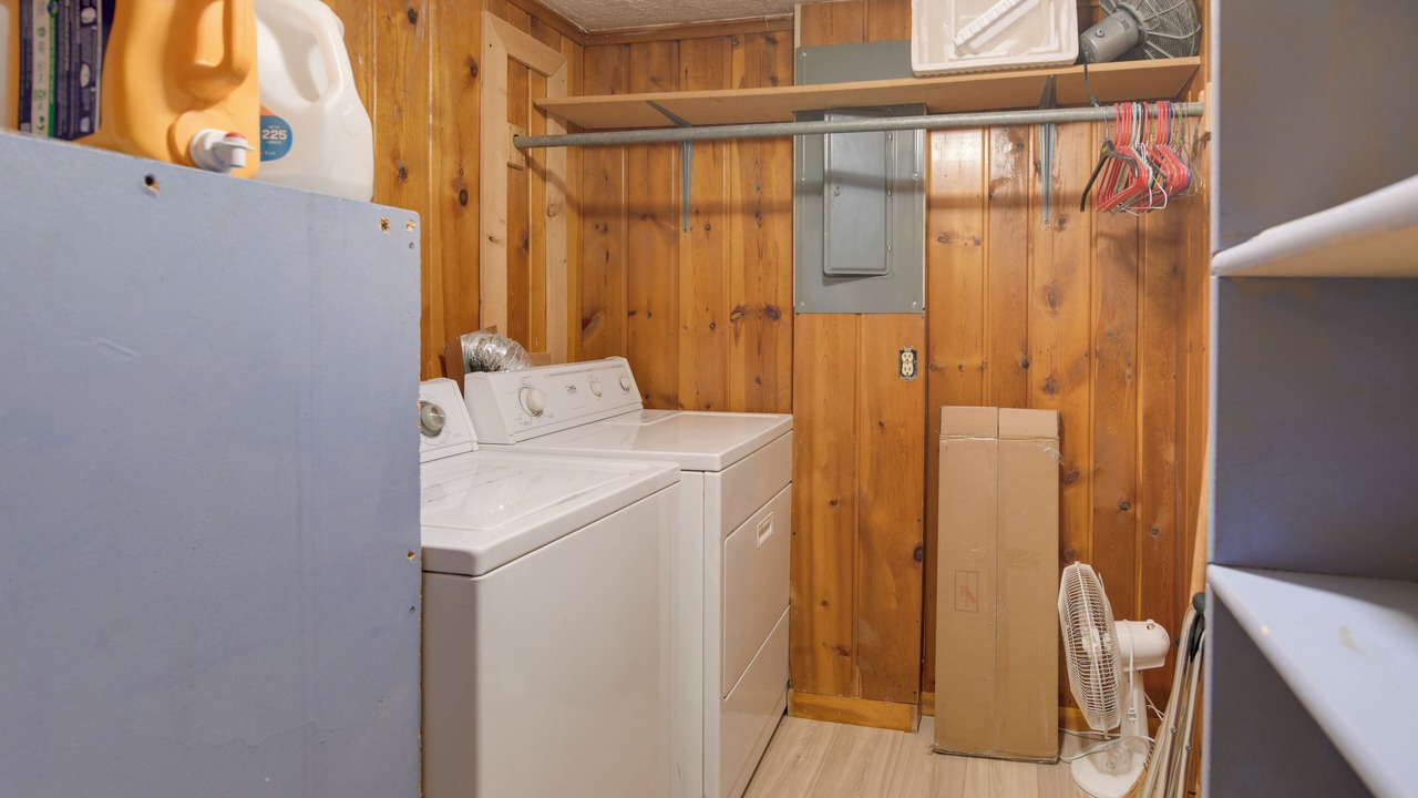 Photo of Bedroom in West Yellowstone