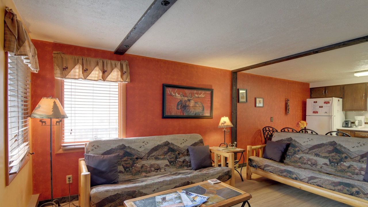 Photo of Bedroom in West Yellowstone