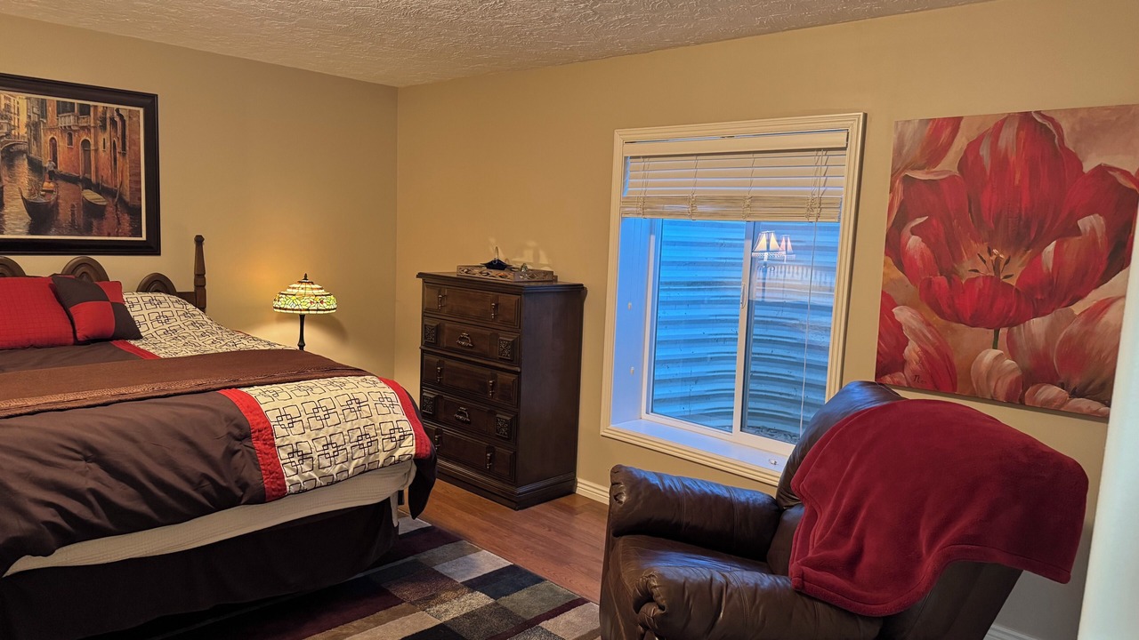 Photo of Bedroom in Custer County