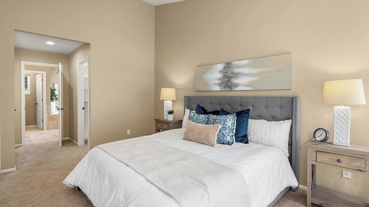 Photo of Bedroom in North Bend