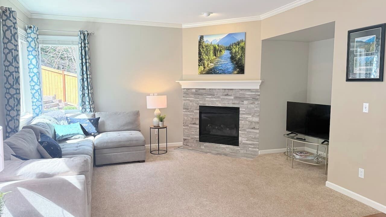 Photo of Livingroom in North Bend