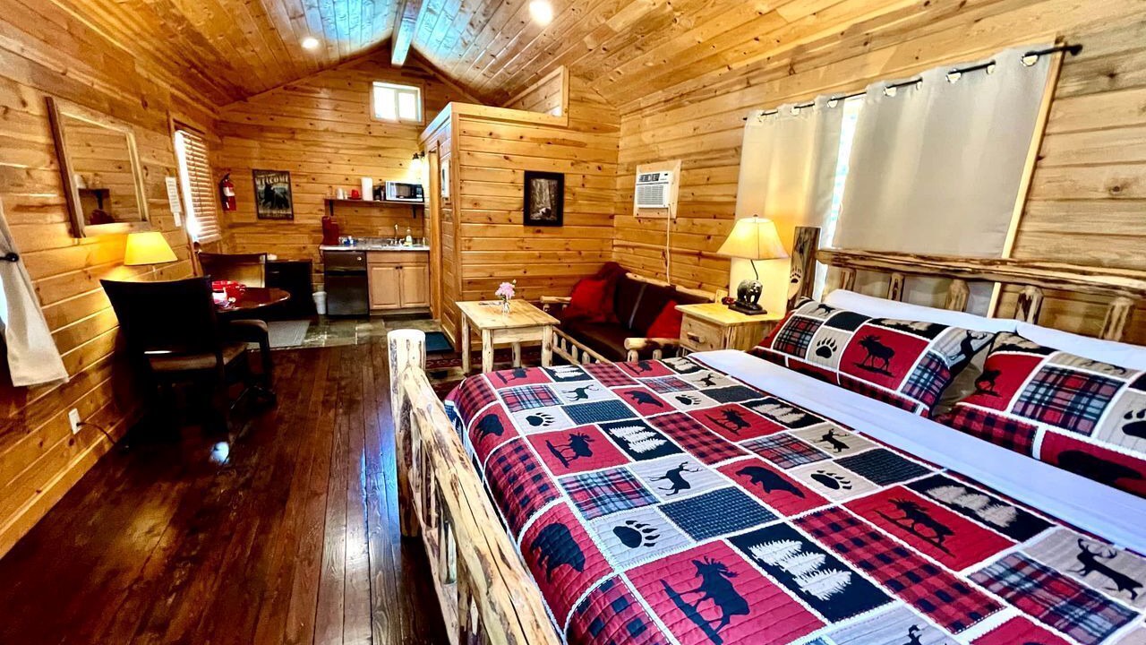 Photo of Bedroom in Thompson Falls