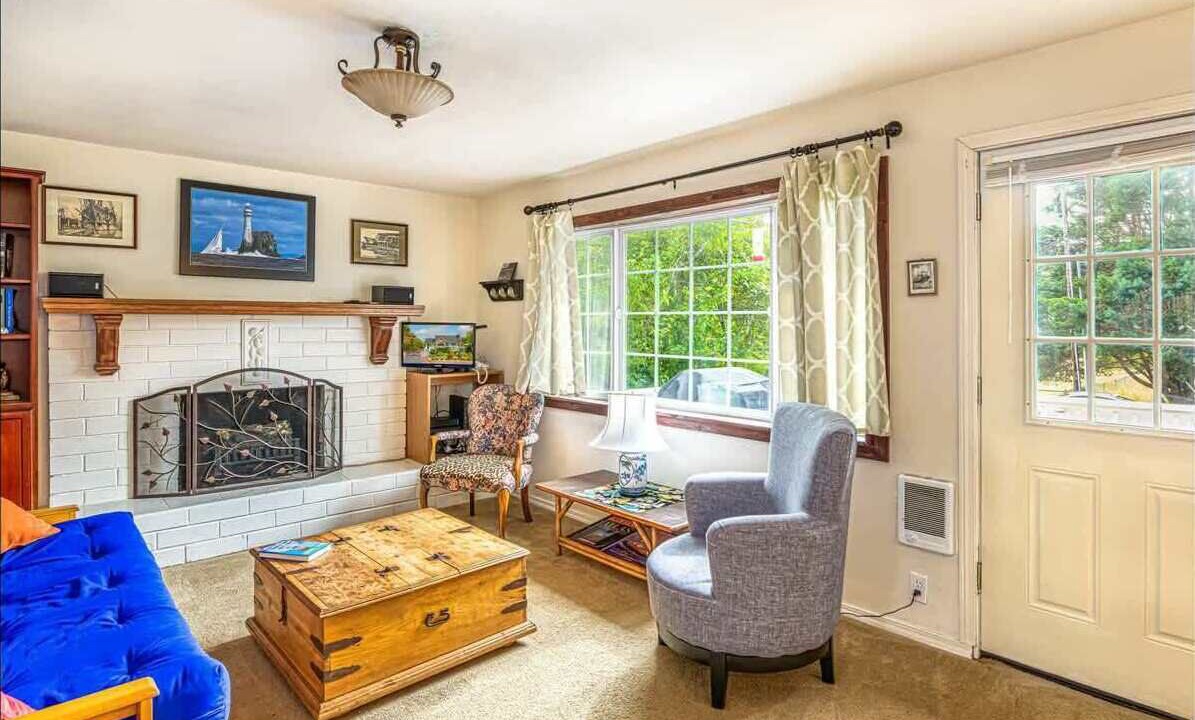 Photo of Livingroom in Grayland