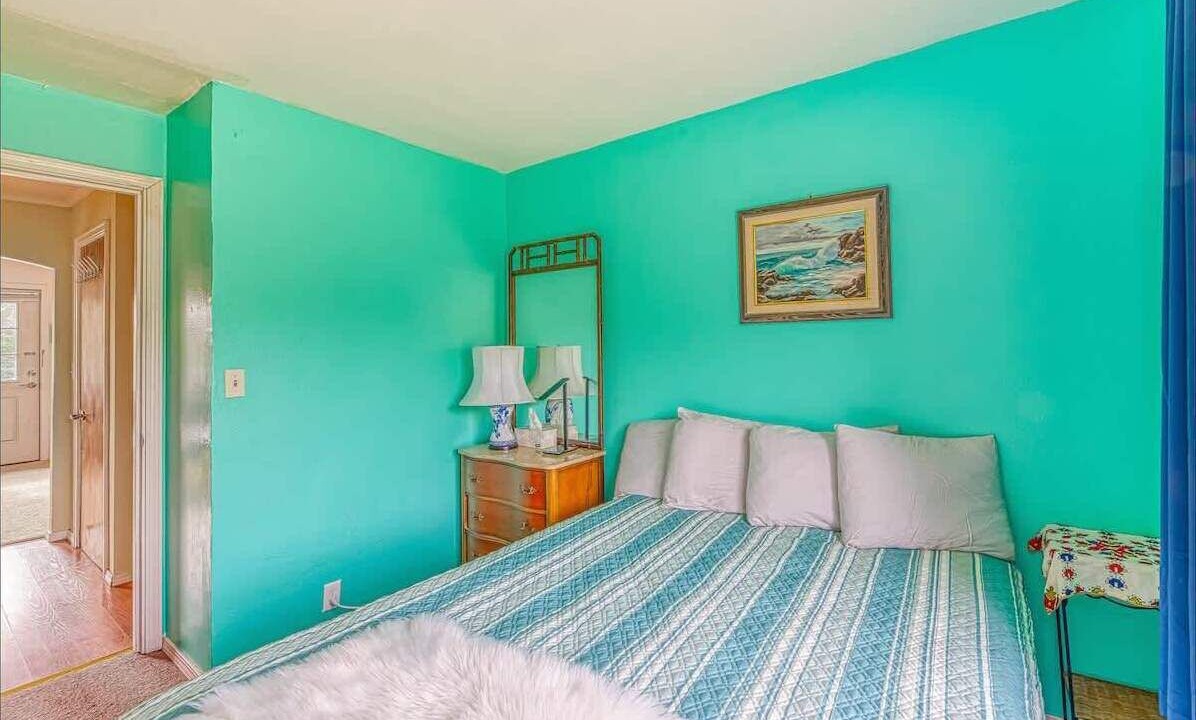 Photo of Bedroom in Grayland