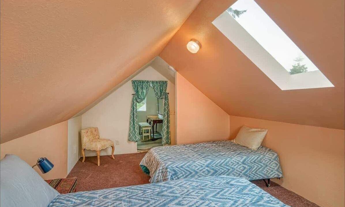 Photo of Bedroom in Grayland