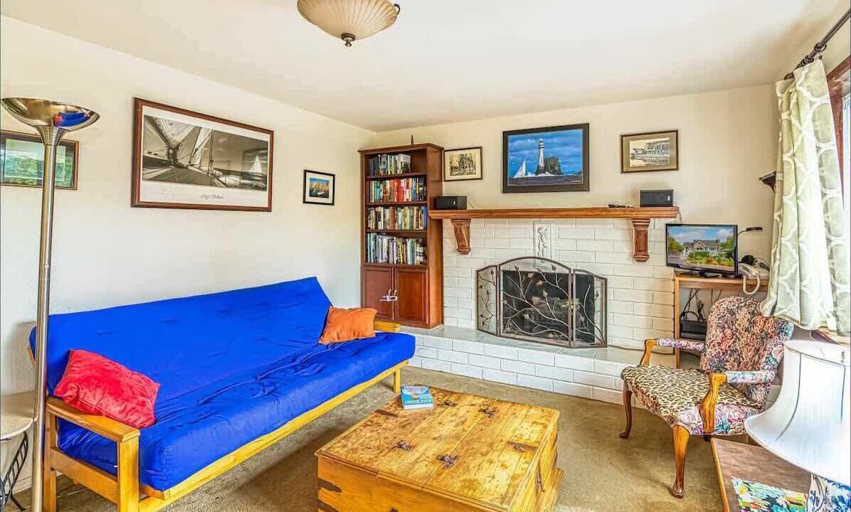 Photo of Livingroom in Grayland