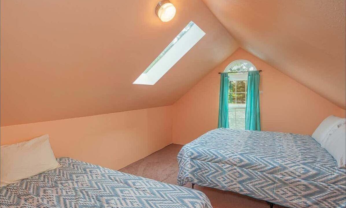 Photo of Bedroom in Grayland