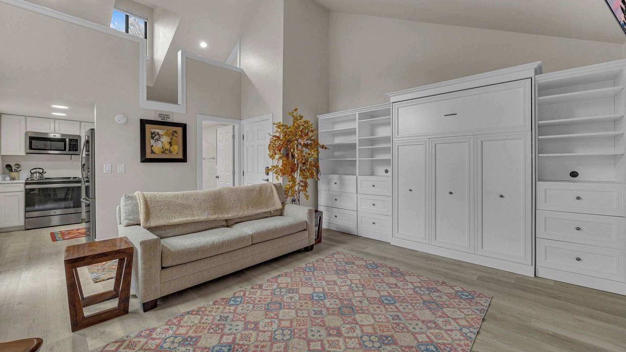 Photo of Livingroom in Sunriver