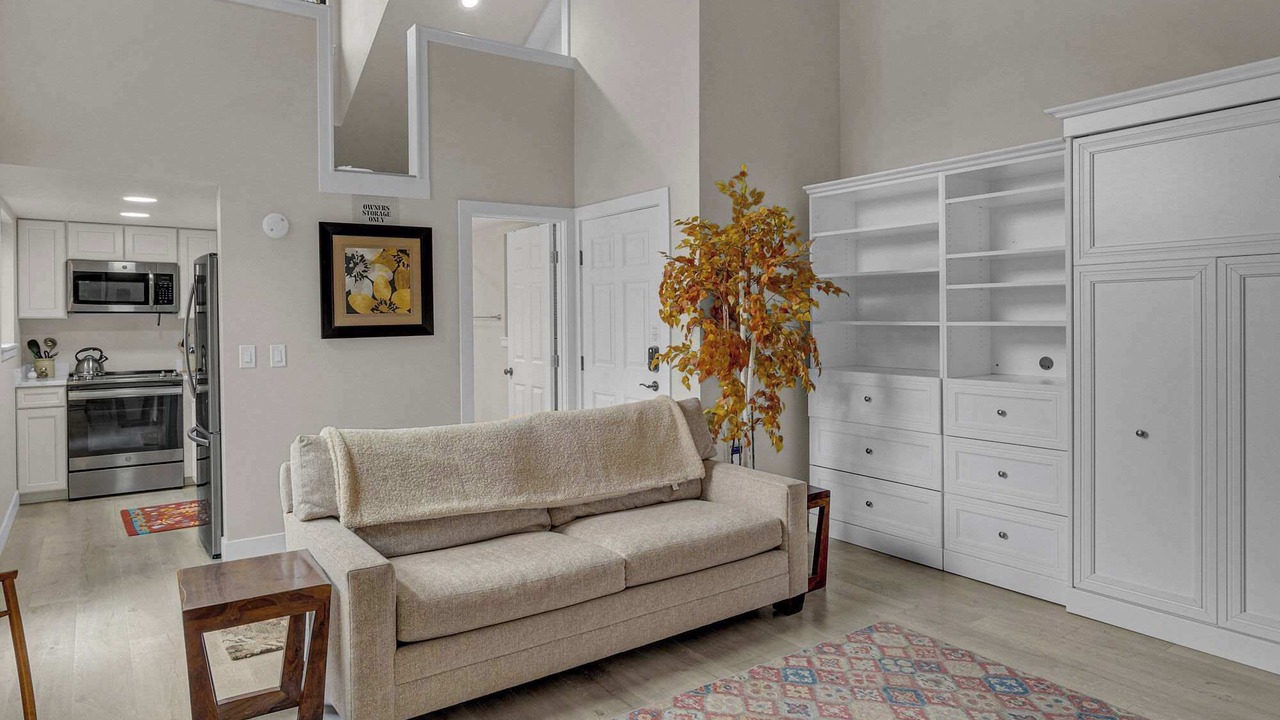 Photo of Livingroom in Sunriver