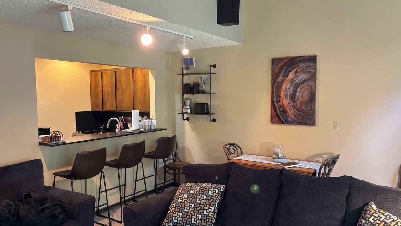 Photo of Livingroom in Glacier