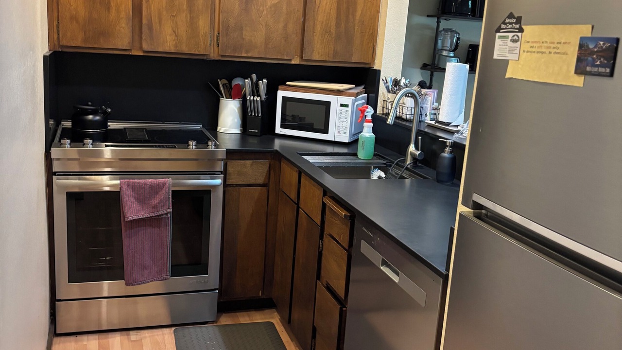 Photo of Kitchen in Glacier
