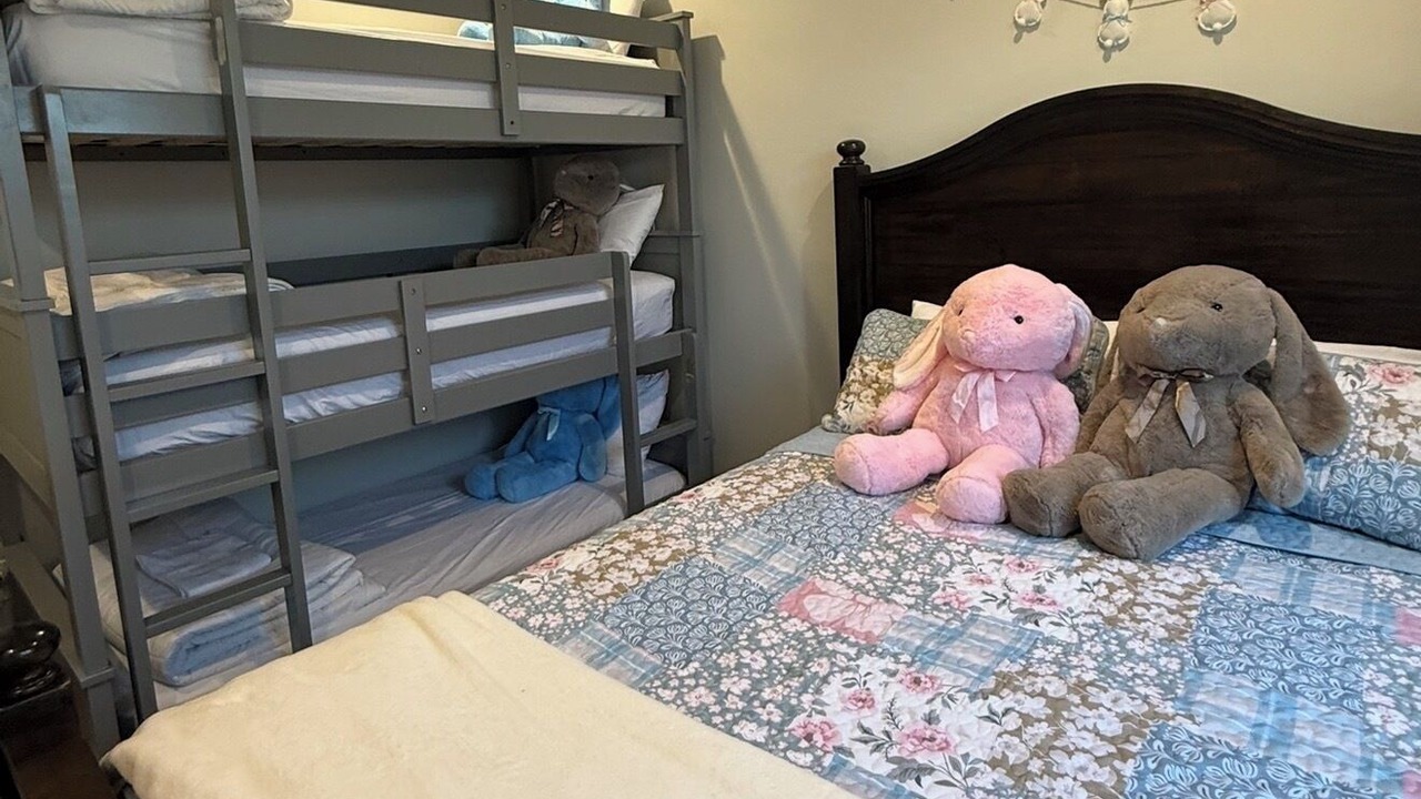 Photo of Bedroom in Sweetwater