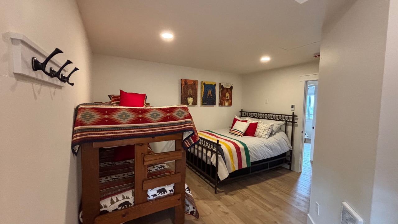 Photo of Bedroom in Rexford