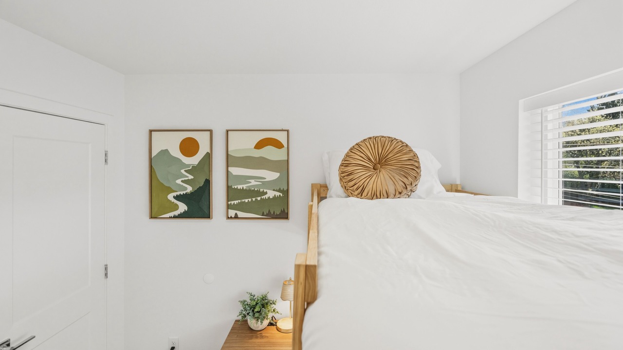 Photo of Bedroom in Burien