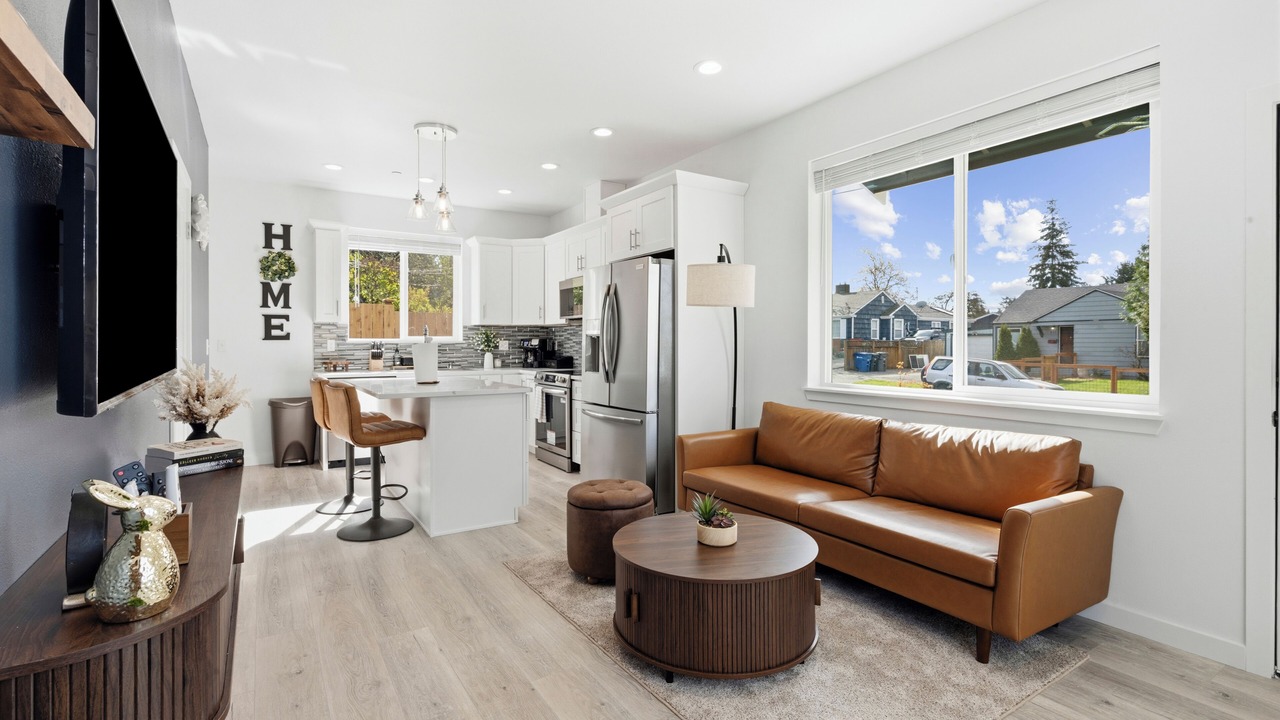 Photo of Livingroom in Burien