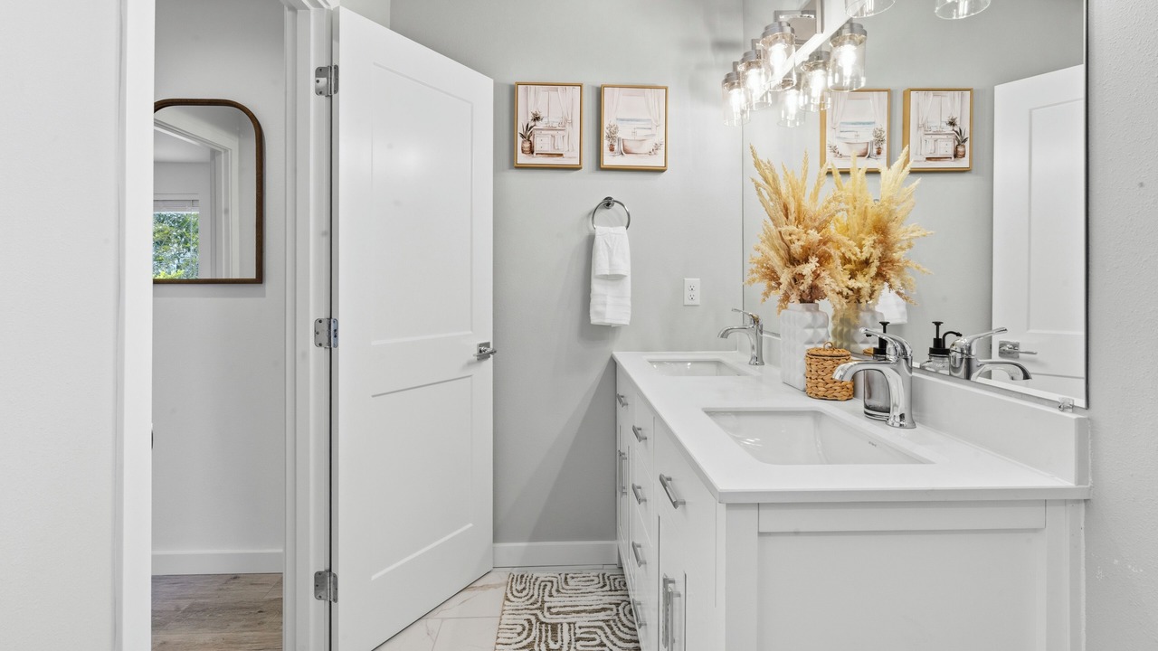 Photo of Bathroom in Burien