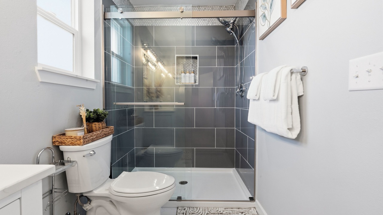Photo of Bathroom in Burien