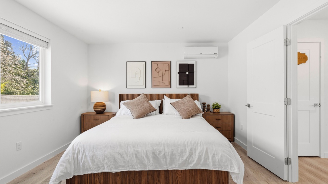 Photo of Bedroom in Burien