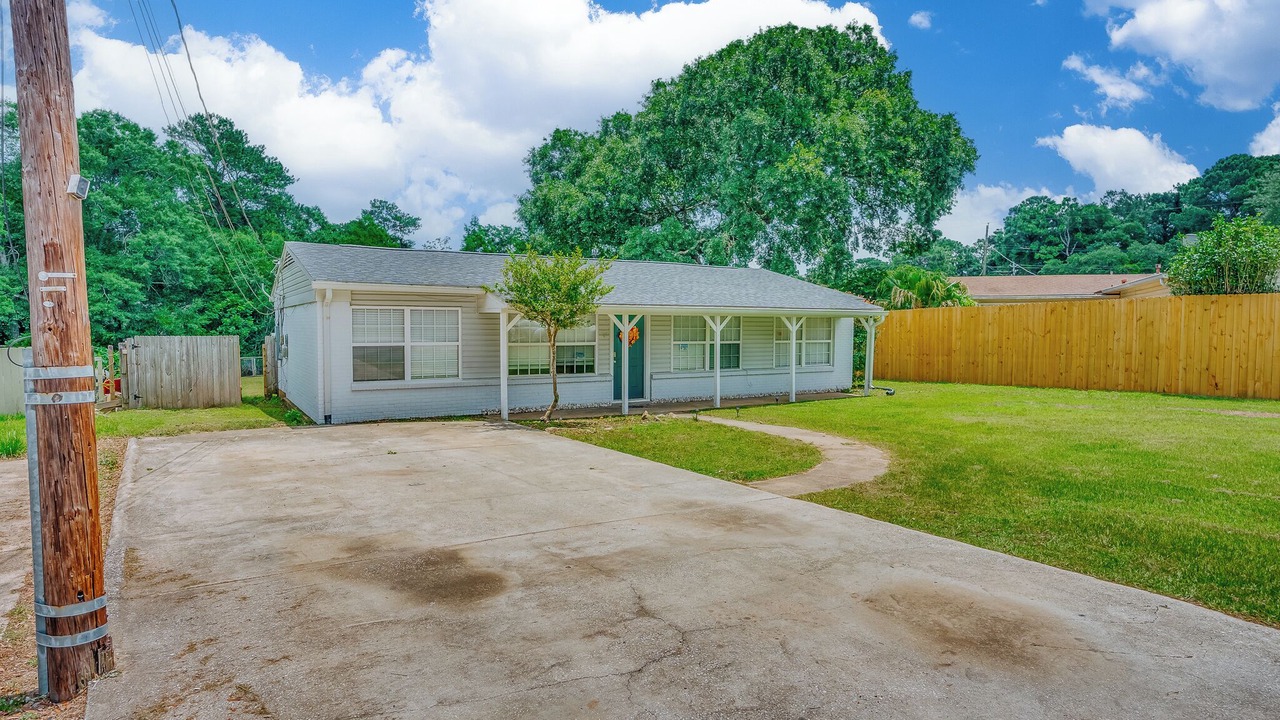 Photo of Outdoor in Mobile