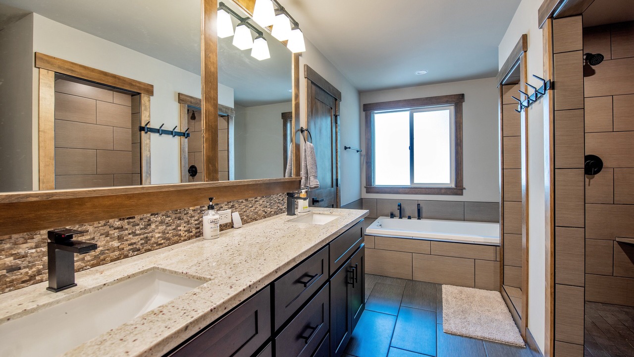 Photo of Bathroom in Snoqualmie Pass