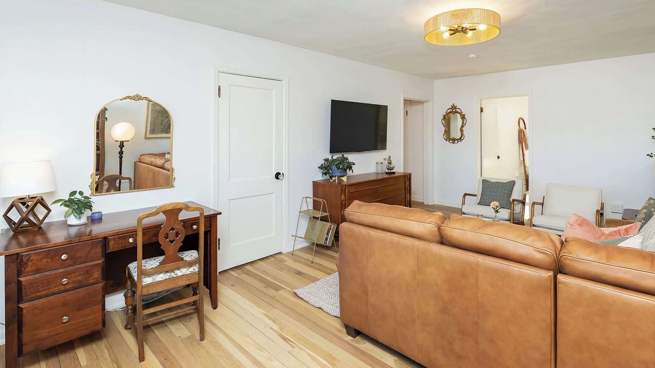 Photo of Livingroom in Story City