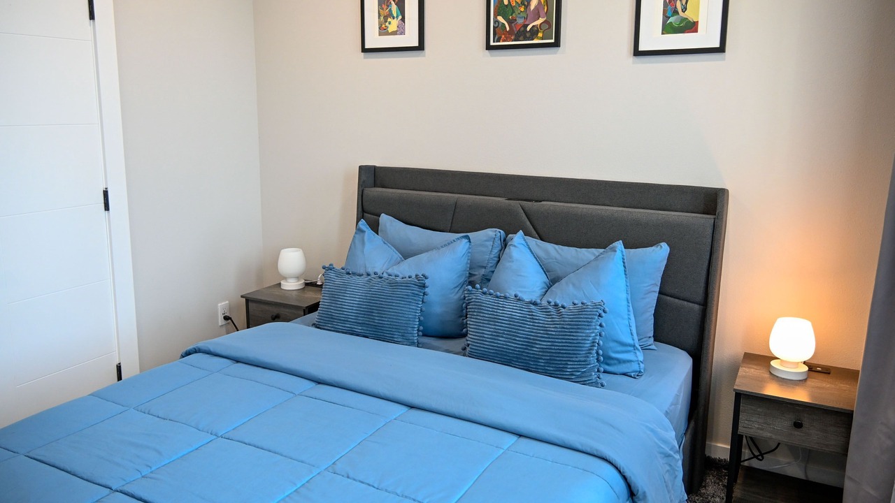 Photo of Bedroom in Ferndale