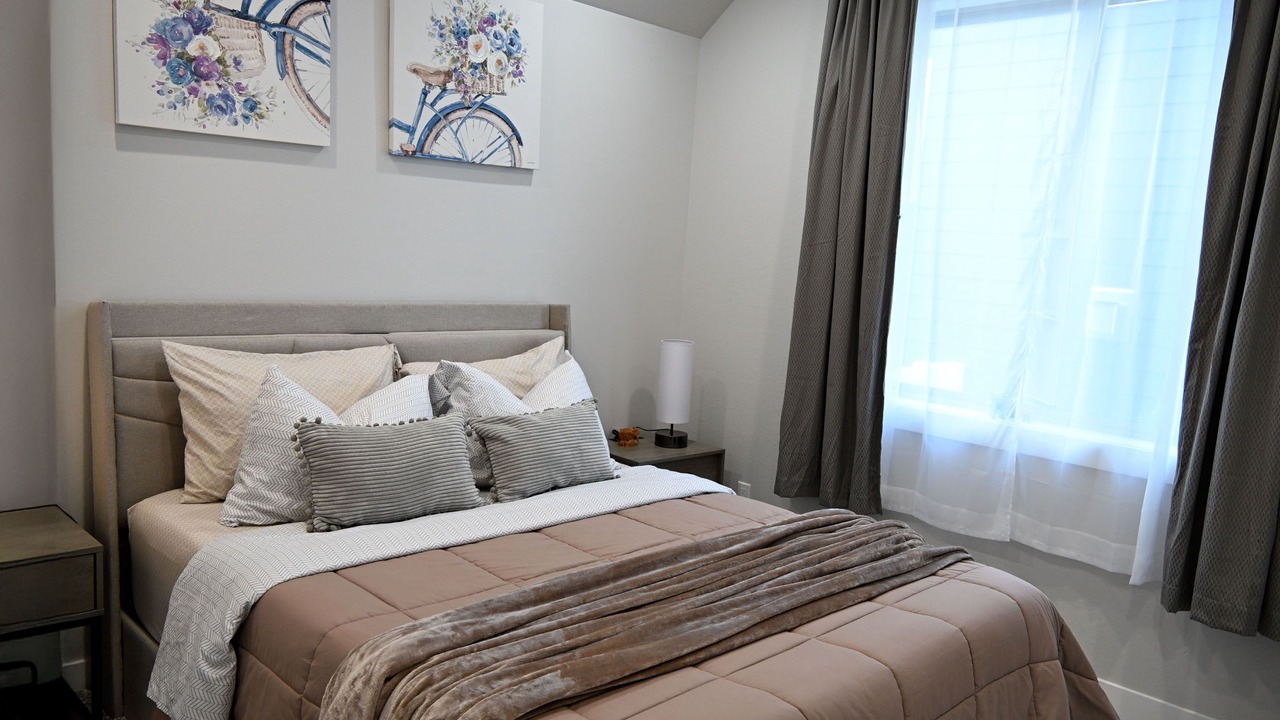 Photo of Bedroom in Ferndale