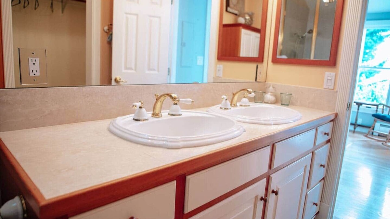 Photo of Bedroom in Orcas