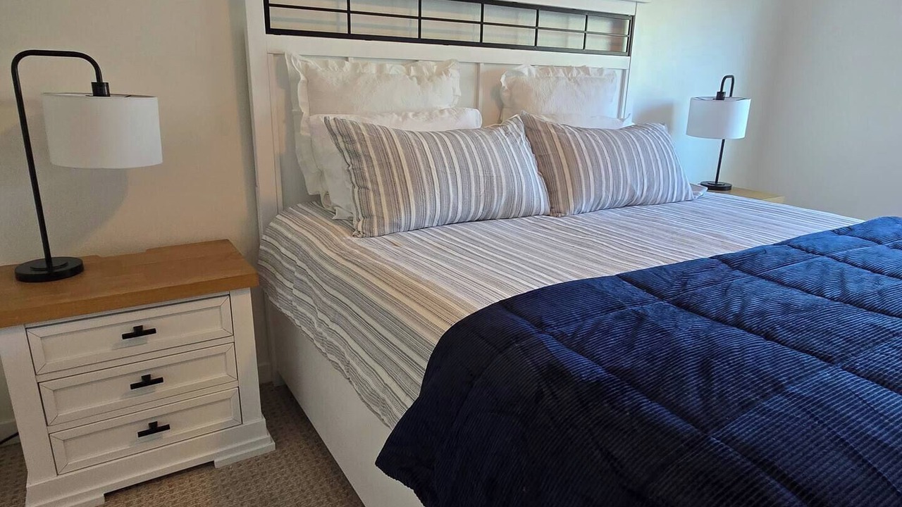 Photo of Bedroom in Ocean Shores