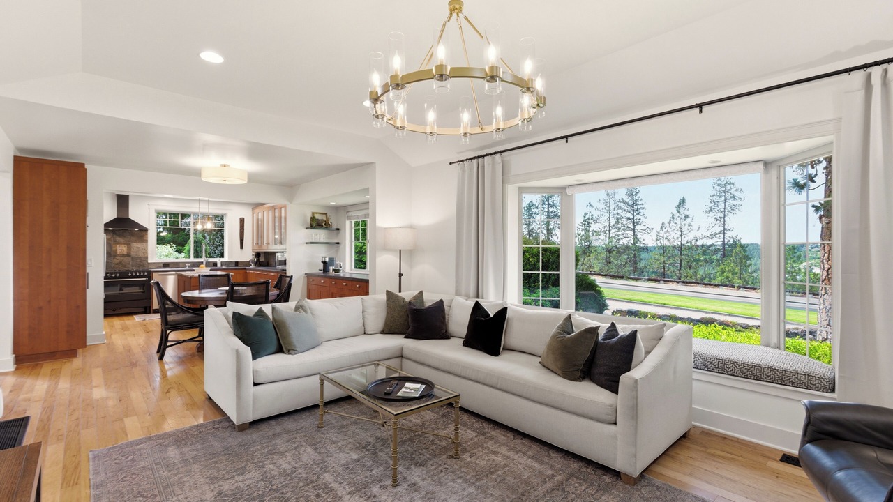 Photo of Livingroom in Manito